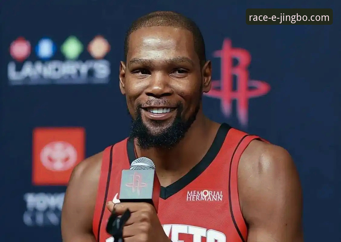 火箭主场大胜尼克斯，杜兰特全能表现详解